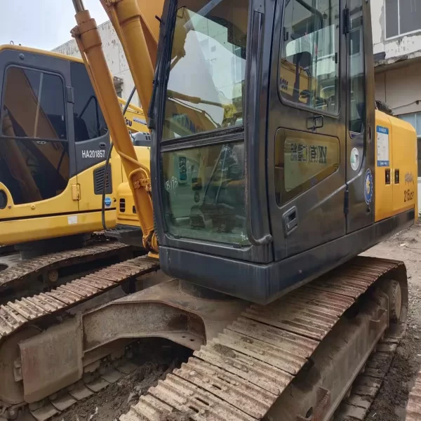 Used Hyundai R215-7 Excavator