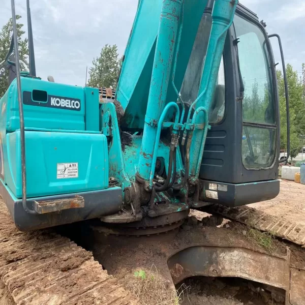 Used Kobelco SK260 Excavator