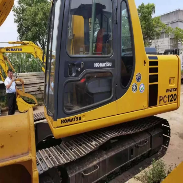 Used Komatsu PC120-6 Excavator
