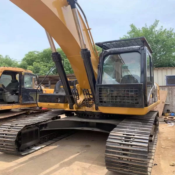 Used Cat 330D Excavator