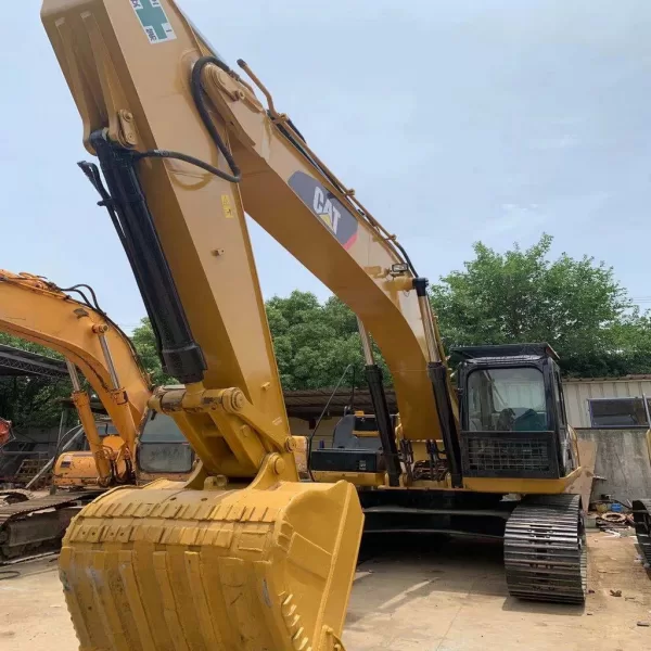 Used Cat 330D Excavator