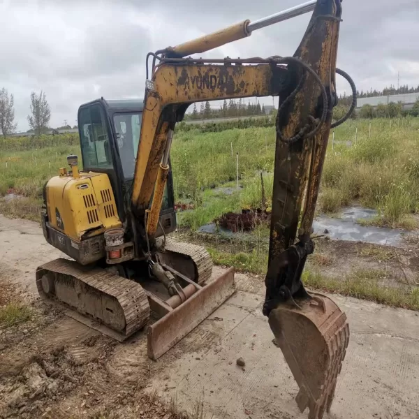 Used Hyundai R60-7 Excavator