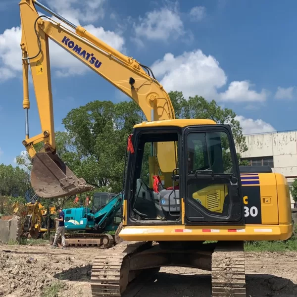 Used Komatsu PC130 Excavator