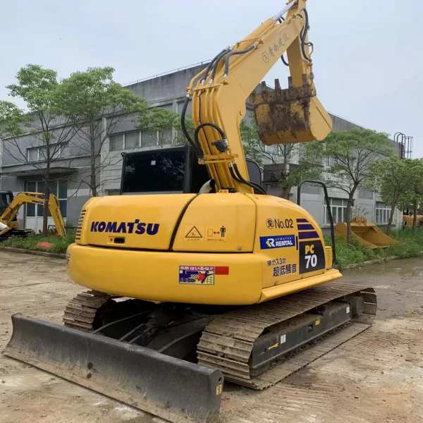 Used Komatsu PC70-8 Excavator