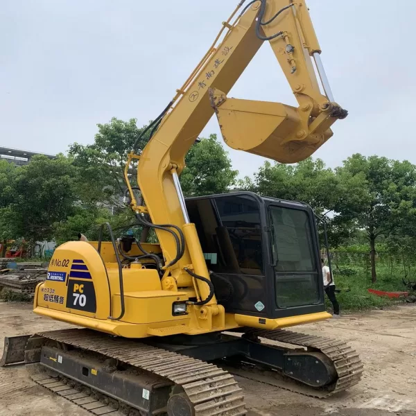Used Komatsu PC70-8 Excavator