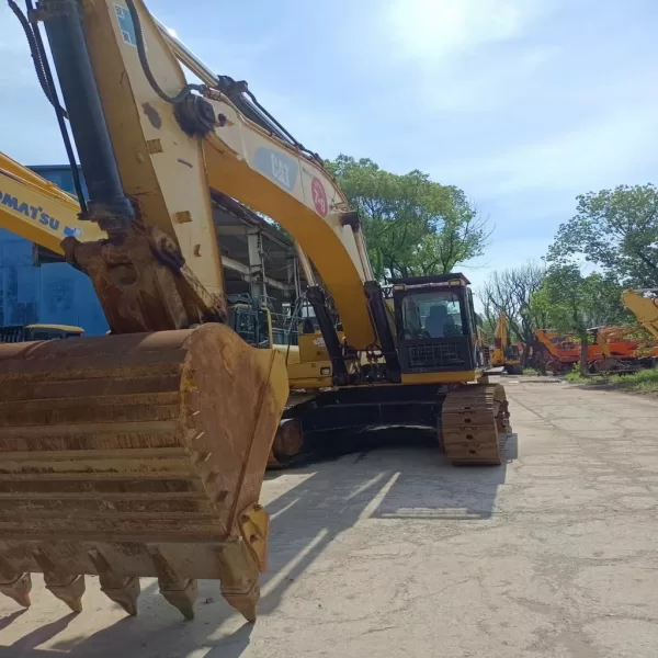 Used Cat 349D Excavator