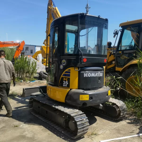 Used Komatsu PC35 Excavator