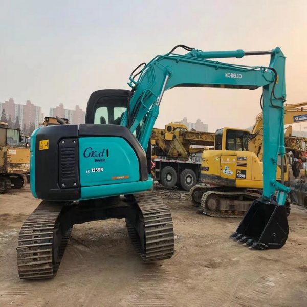 Used Kobelco SK135SR Excavator