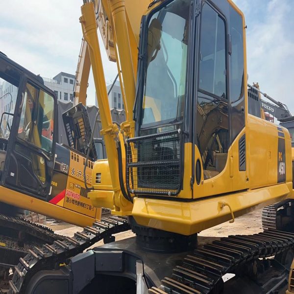 Used Komatsu PC450 Excavator