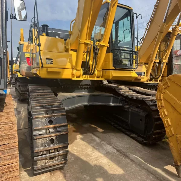 Used Komatsu PC450 Excavator