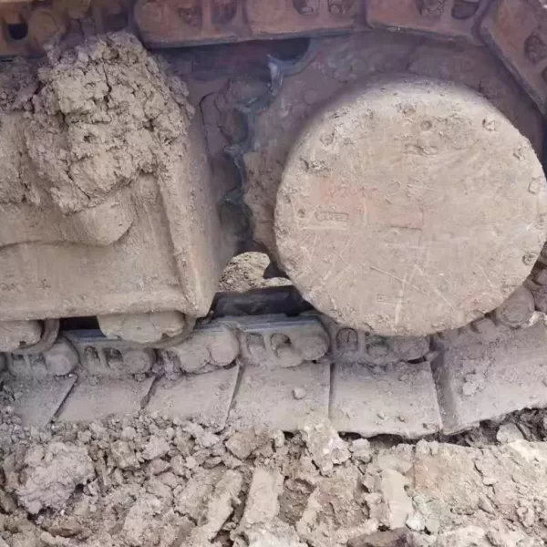 Used Hyundai R215 Excavator