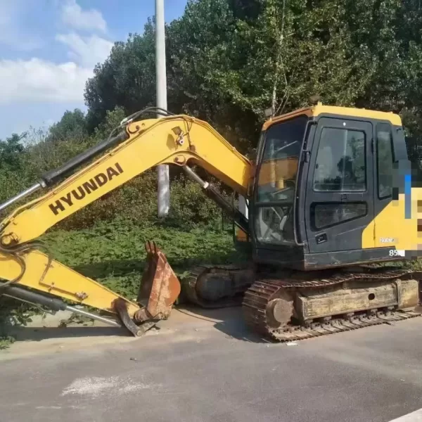 Used Hyundai 85 Excavator