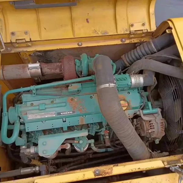 Used Volvo 240B Excavator
