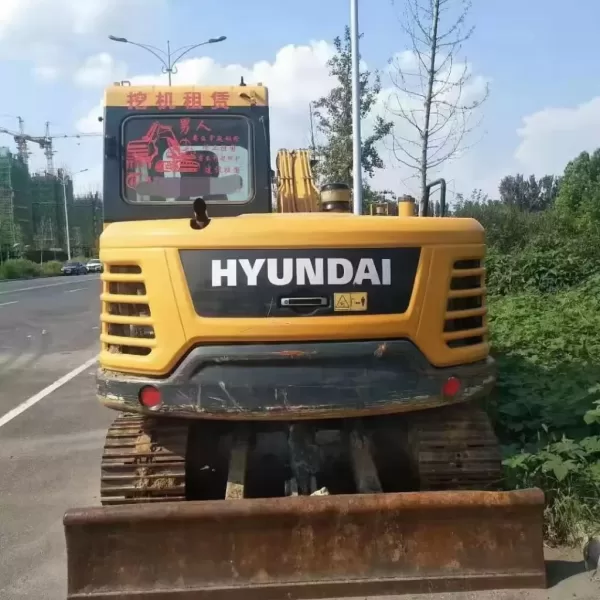 Used Hyundai 85 Excavator