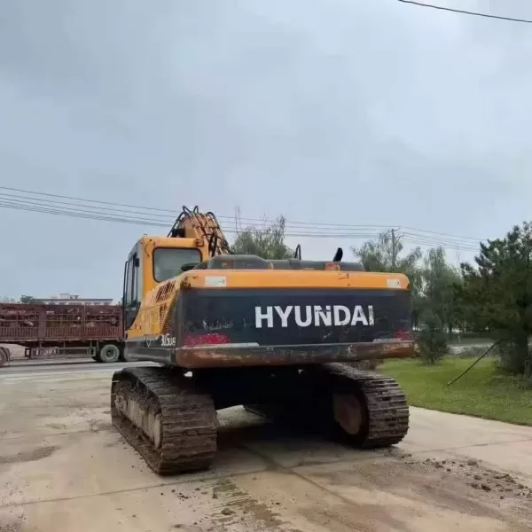 Used Hyundai 305-9 Excavator