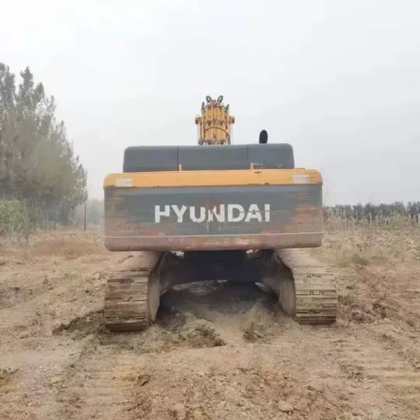 Used Hyundai 385-9 Excavato
