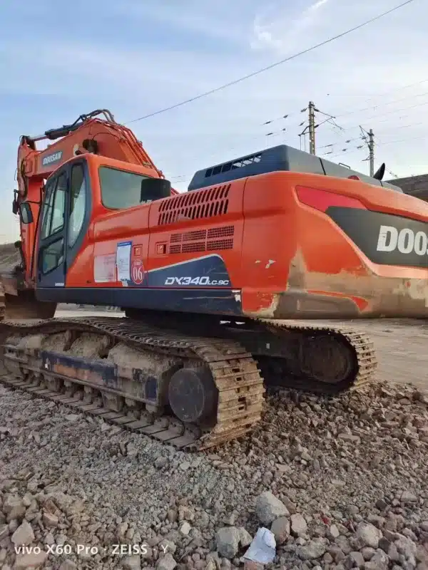 Used Doosan dx340 Excavator